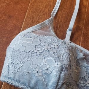 URBAN OUTFITTERS Lace Bra